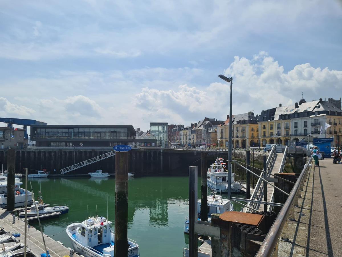La Villa Marine Dieppe Bagian luar foto